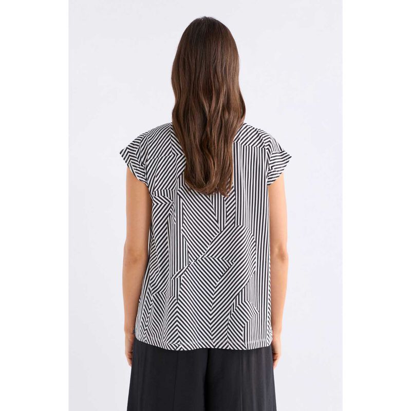 ELK Anden Tee image number 1